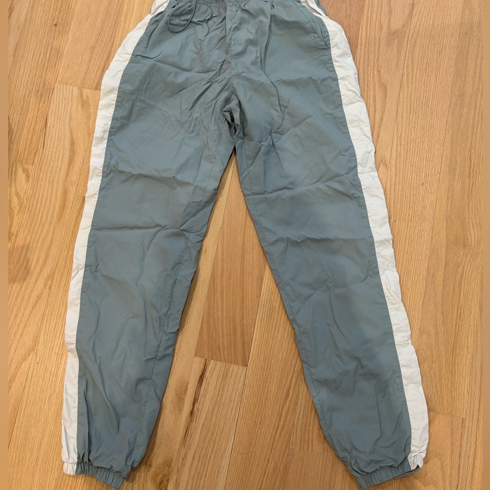 Garage parachute pants